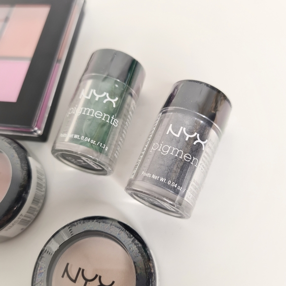 NYX + ChiChi Eyeshadow Blush Highlight Makeup Palettes - EXCELLENT CONDITION - Picture 5 of 8